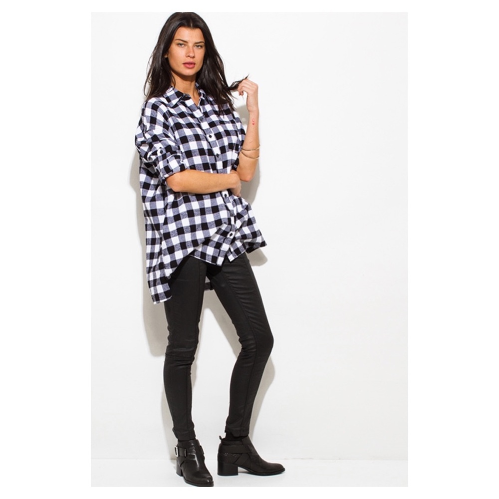 🆂🅰🅻🅴 Long Sleeve Oversized Plaid Tunic - Picture 2 of 3